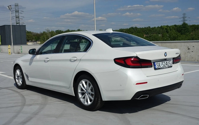 BMW Seria 5 cena 157500 przebieg: 94000, rok produkcji 2021 z Katowice małe 704